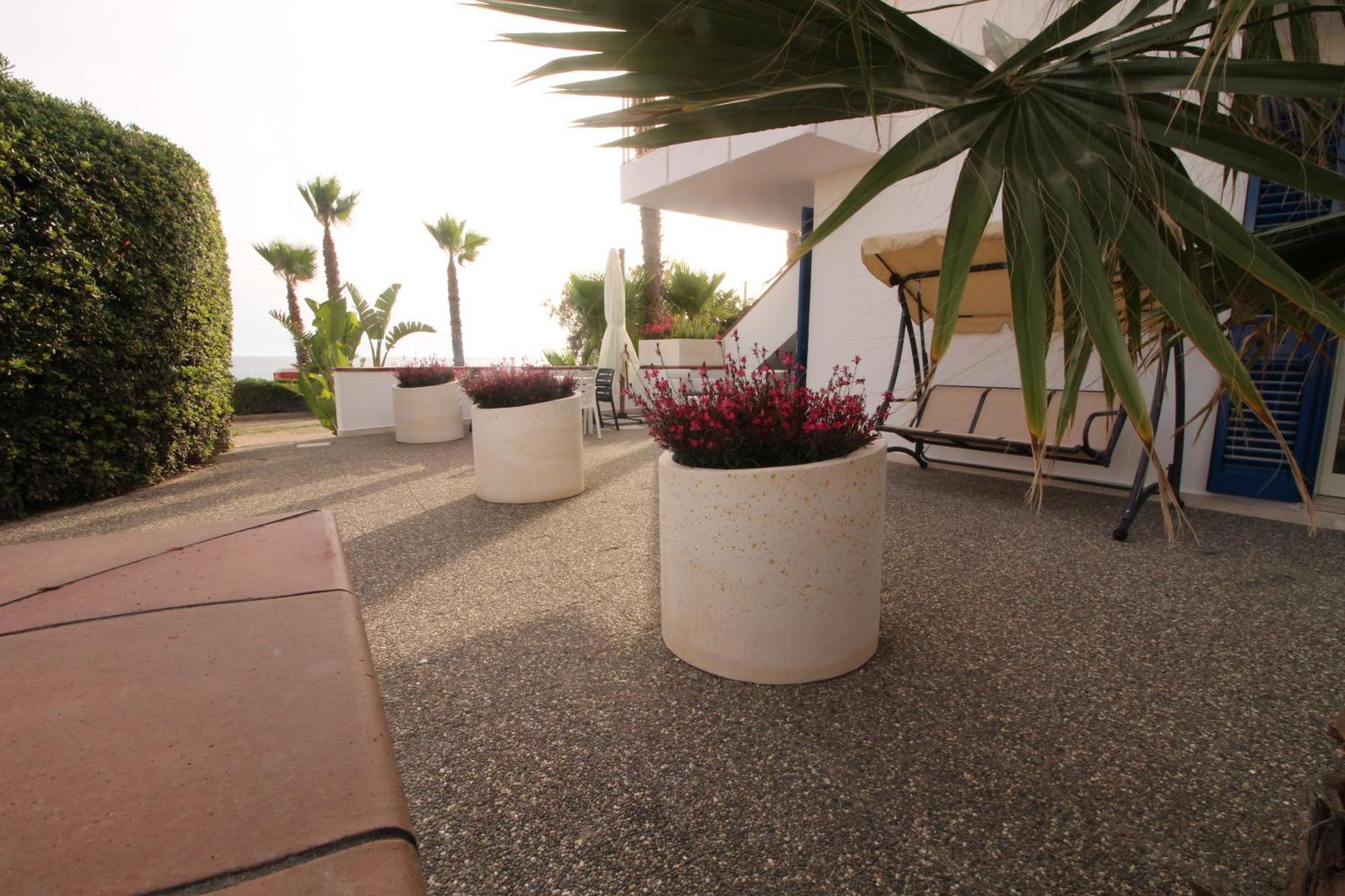 Residence Mare Azzurro Torre San Giovanni Ugento Εξωτερικό φωτογραφία