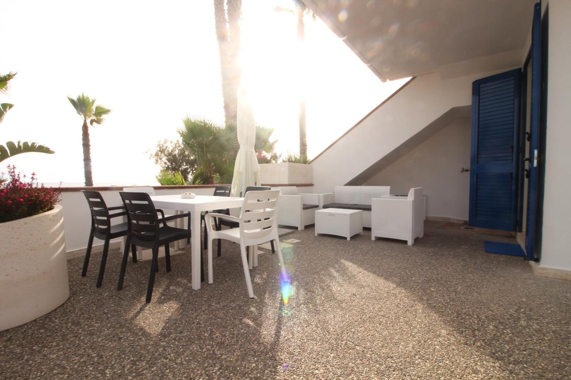 Residence Mare Azzurro Torre San Giovanni Ugento Εξωτερικό φωτογραφία